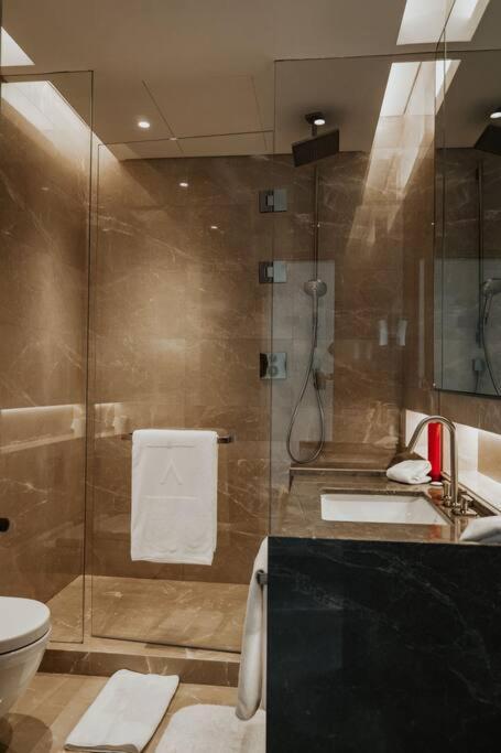 Serviced Luxurious 3+1 In Address Emaar Square Istanbul Exterior foto